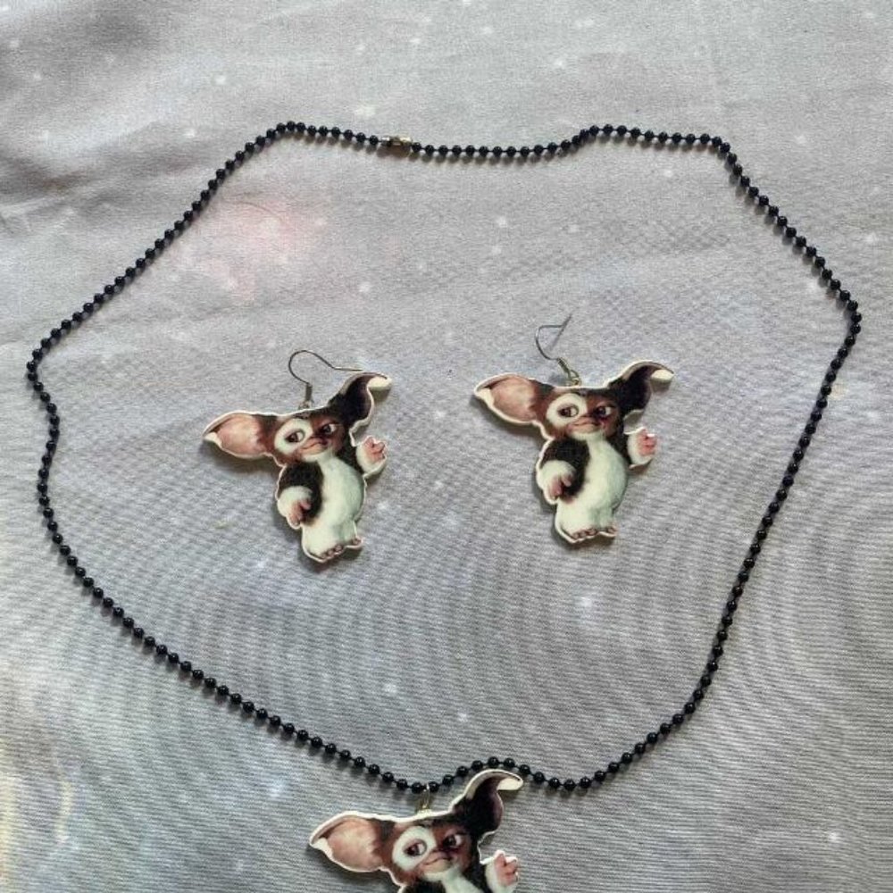 GIZMO GREMLINS NECKLACE AND EARRINGS